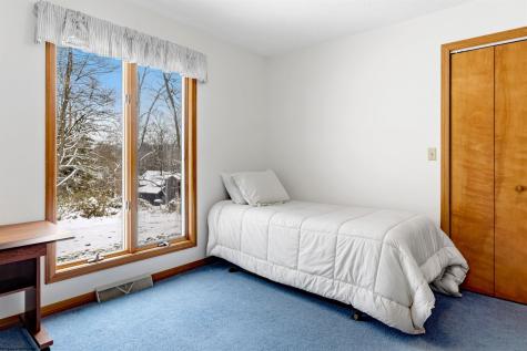 959 Southpoint Circle Morgantown WV 26505