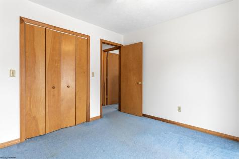 959 Southpoint Circle Morgantown WV 26505