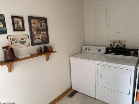 444 Gordon Road Beverly WV 26253