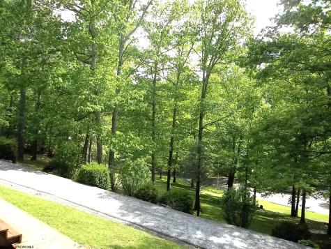 444 Gordon Road Beverly WV 26253