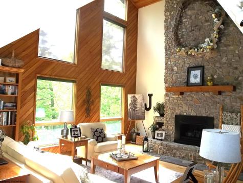 444 Gordon Road Beverly WV 26253