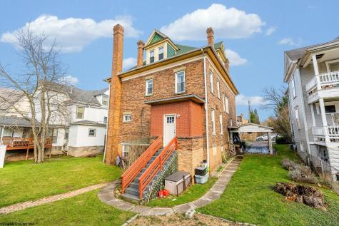 709 Benoni Avenue Fairmont WV 26554