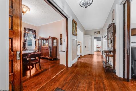 709 Benoni Avenue Fairmont WV 26554