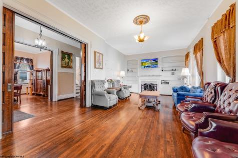 709 Benoni Avenue Fairmont WV 26554