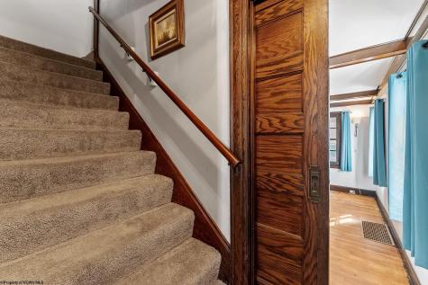 144 Waitman Street Morgantown WV 26501