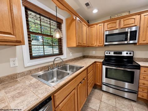 90 Gordon Road Dailey WV 26253