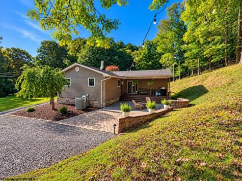 90 Gordon Road Dailey WV 26253