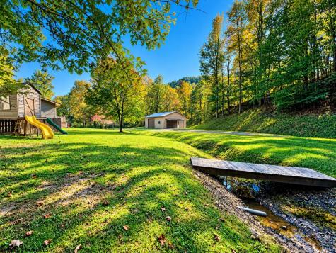 90 Gordon Road Dailey WV 26253