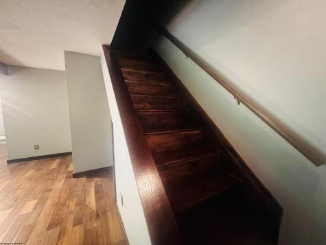 102 Morgan Hill Road Morgantown WV 26508