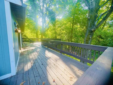 102 Morgan Hill Road Morgantown WV 26508