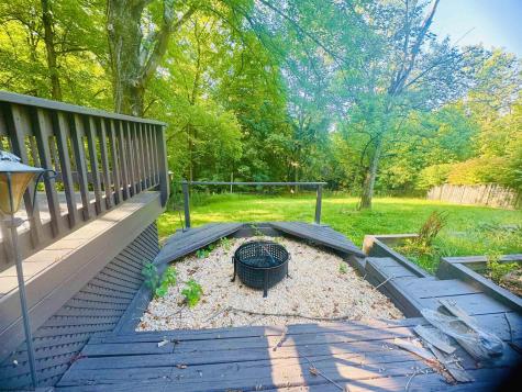 102 Morgan Hill Road Morgantown WV 26508