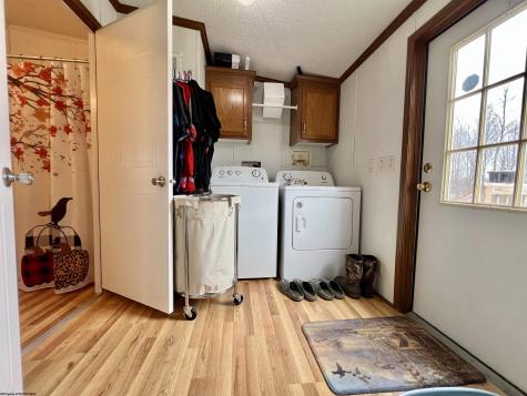 132 Douglas Way Belington WV 26250