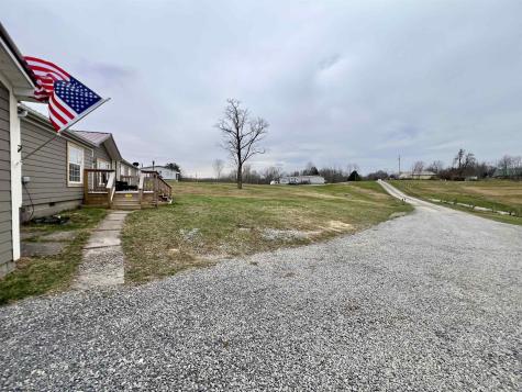 132 Douglas Way Belington WV 26250