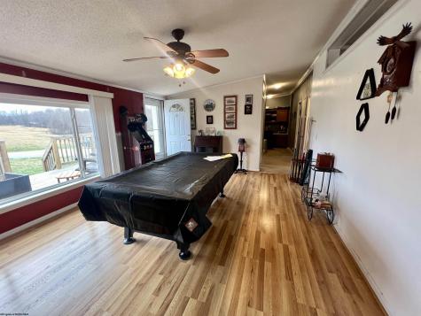 132 Douglas Way Belington WV 26250