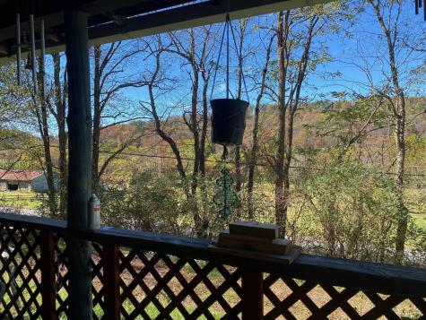 6898 Parsons Road Montrose WV 26283