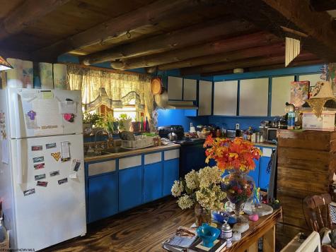 6898 Parsons Road Montrose WV 26283