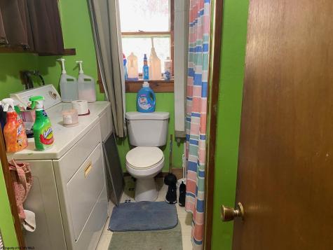 6898 Parsons Road Montrose WV 26283