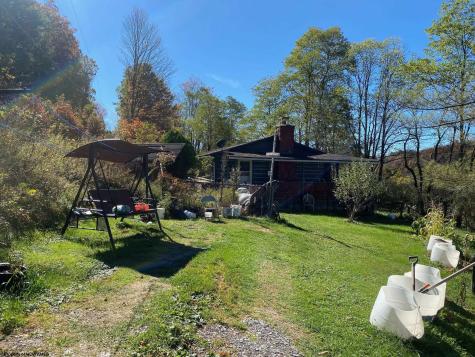 6898 Parsons Road Montrose WV 26283