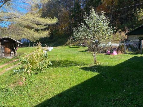 6898 Parsons Road Montrose WV 26283
