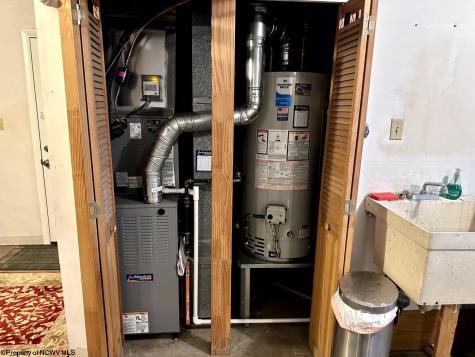 1358 Headlee Avenue Morgantown WV 26505