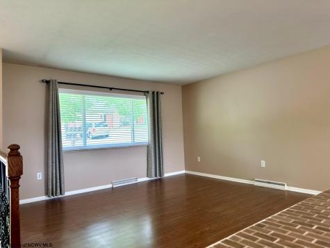 1358 Headlee Avenue Morgantown WV 26505