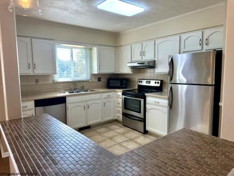 1358 Headlee Avenue Morgantown WV 26505