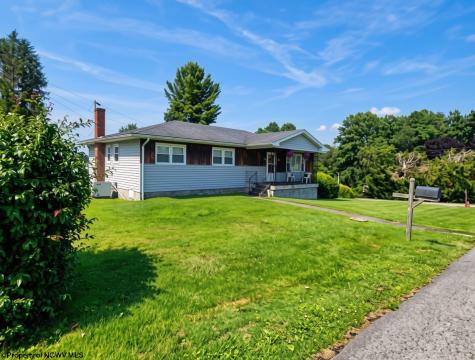 105 Grandview Street Kingwood WV 26537