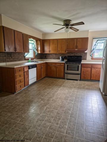 105 Grandview Street Kingwood WV 26537