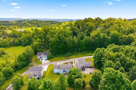 1 Victoria Falls Drive Morgantown WV 26508