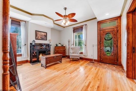 3 Pine Street Barrackville WV 26559