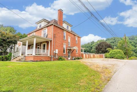 3 Pine Street Barrackville WV 26559