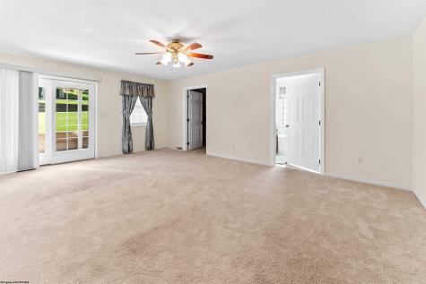 1007 Autumn Avenue Morgantown WV 26508