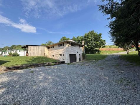 147 Corbin Branch Road Bridgeport WV 26330-7344