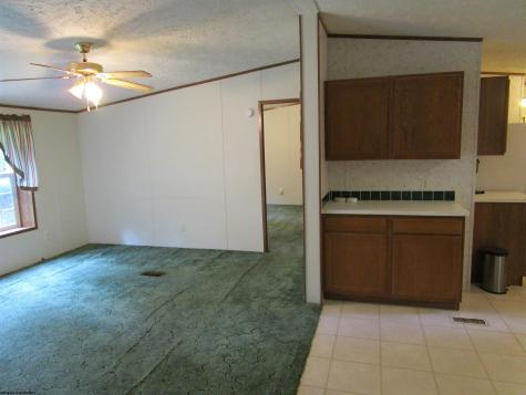 86 Little Oak Drive Beverly WV 26253