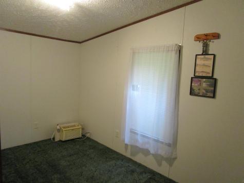 86 Little Oak Drive Beverly WV 26253