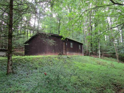 86 Little Oak Drive Beverly WV 26253