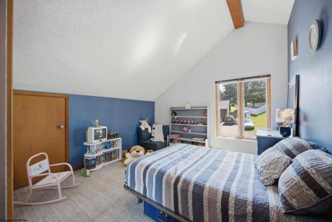 1121 Queens Court Morgantown WV 26508