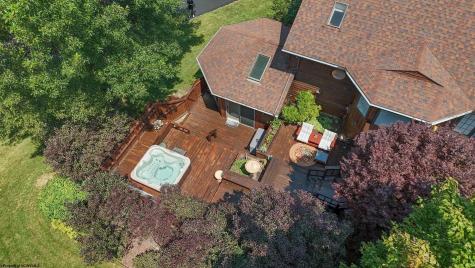 1121 Queens Court Morgantown WV 26508