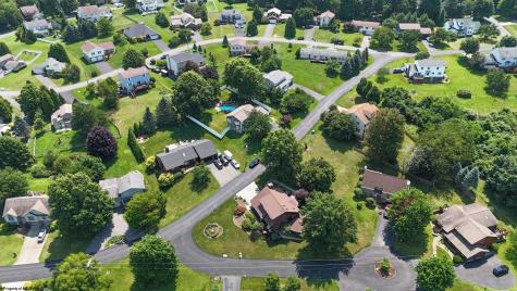 1121 Queens Court Morgantown WV 26508