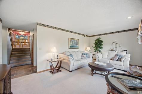 1121 Queens Court Morgantown WV 26508