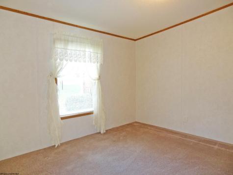 211 Jaycee Avenue Terra Alta WV 26764