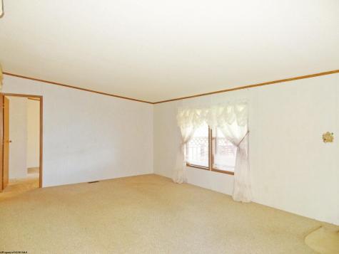 211 Jaycee Avenue Terra Alta WV 26764
