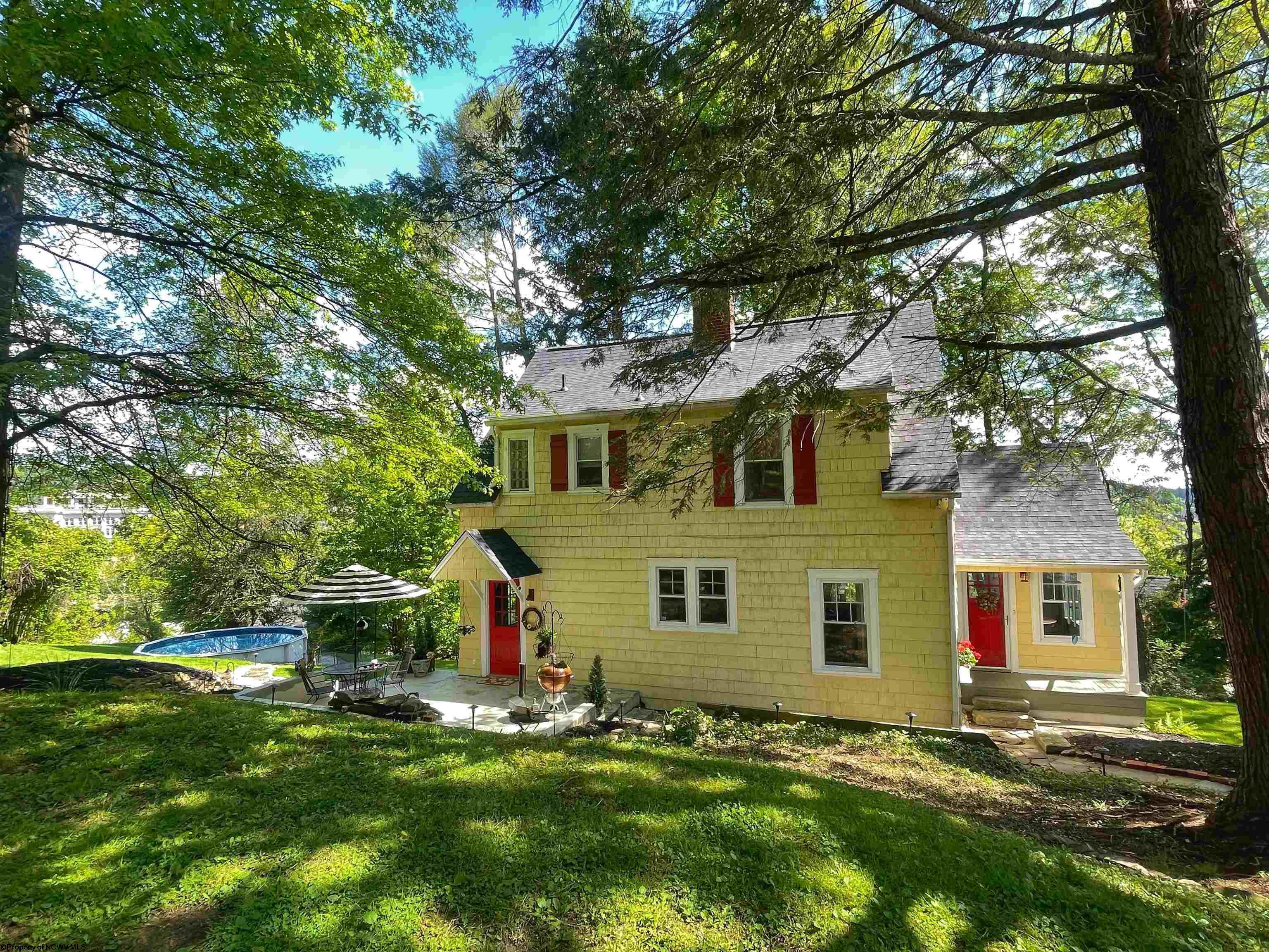 11 Sunset Drive Fairmont WV 26554