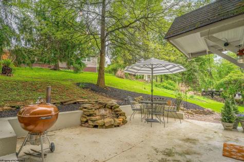 11 Sunset Drive Fairmont WV 26554