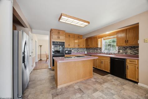 101 Edwards Way Bridgeport WV 26330