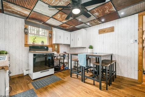952 Burnside Camp Road Terra Alta WV 26764