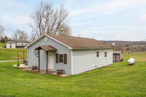 952 Burnside Camp Road Terra Alta WV 26764
