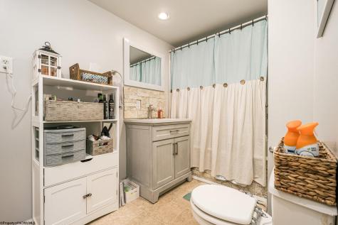 952 Burnside Camp Road Terra Alta WV 26764