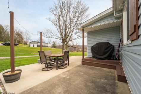 952 Burnside Camp Road Terra Alta WV 26764