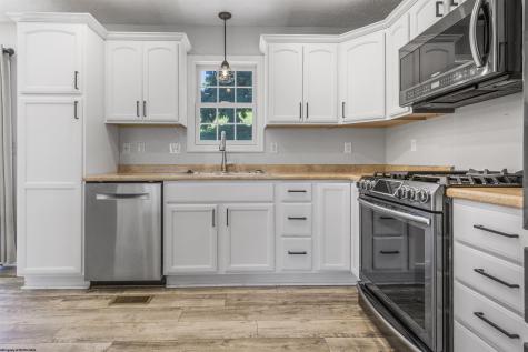 312 Anini Drive Morgantown WV 26508